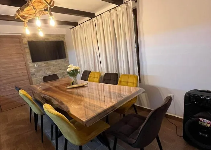 Villa сънсет 2 Dospat